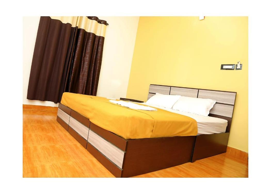 Sahara City Kochi Buitenkant foto